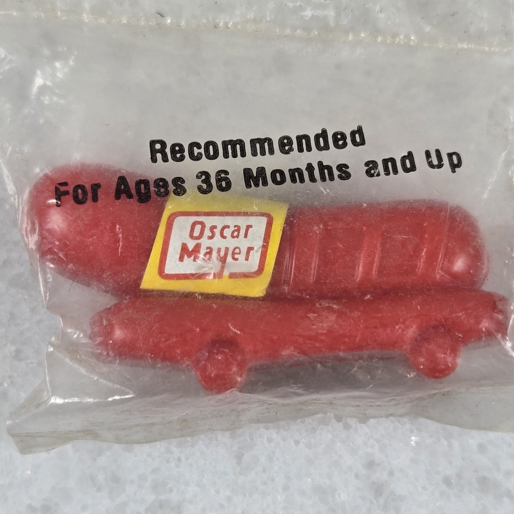 Vtg Oscar Mayer Wienermobile Whistle 1988 Promo Toy Hotdogger Sealed in Package - Picture 5 of 8